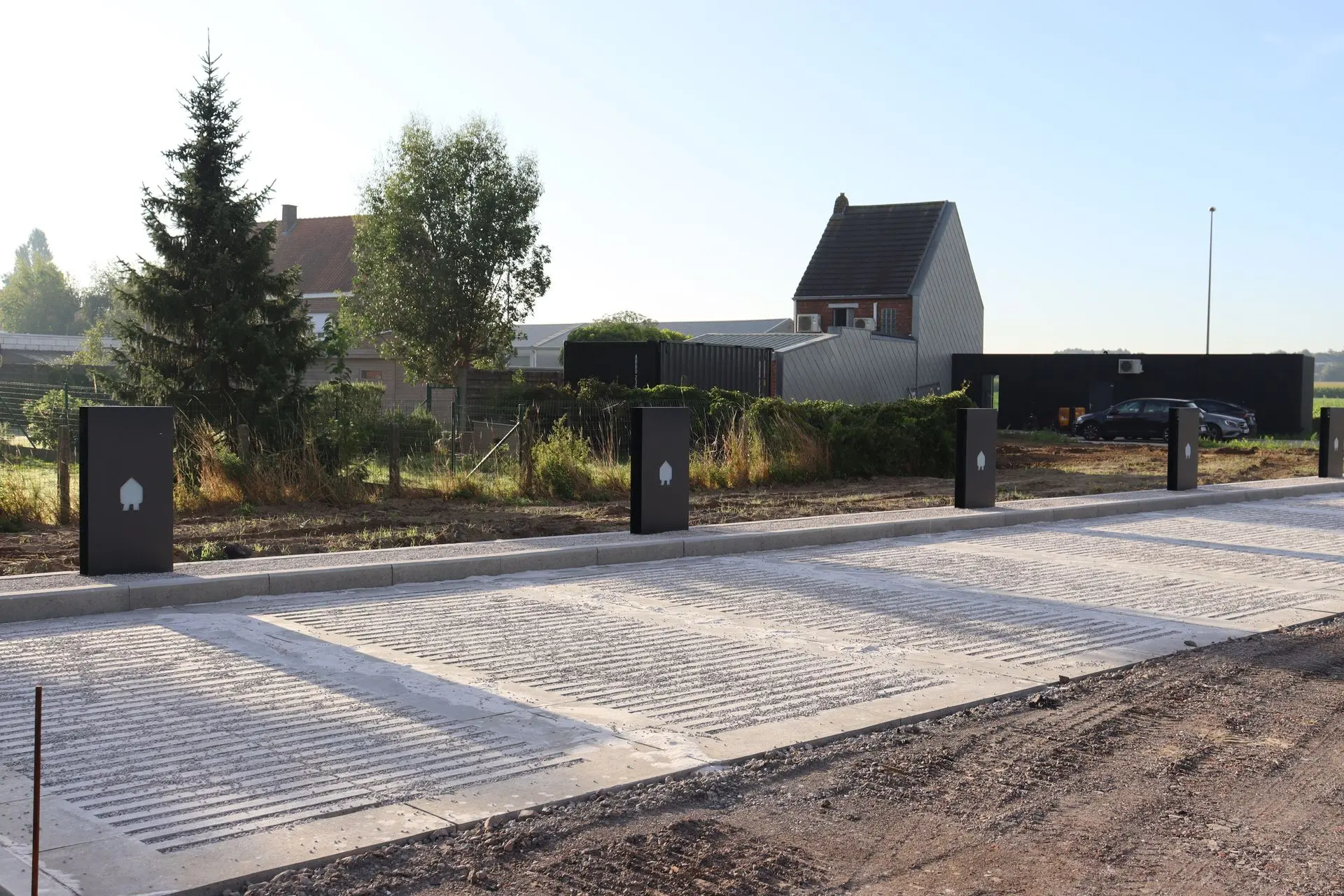 Installatie laadpalen voor bedrijven