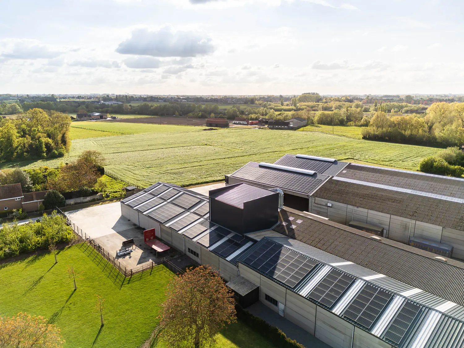 SunTronics installeert zonnepanelen voor landbouw sector