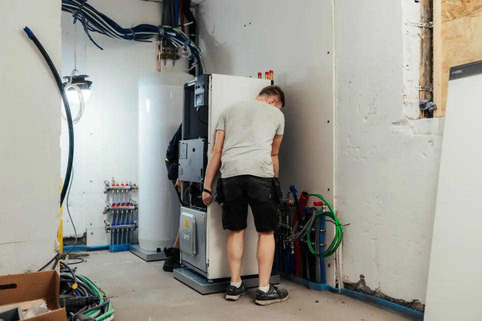 plaatsing van een bodem water warmtepomp in een woning